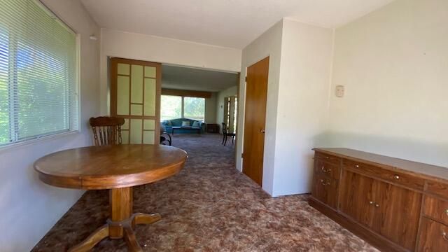 333 W Park Street, Grants Pass, OR 97527