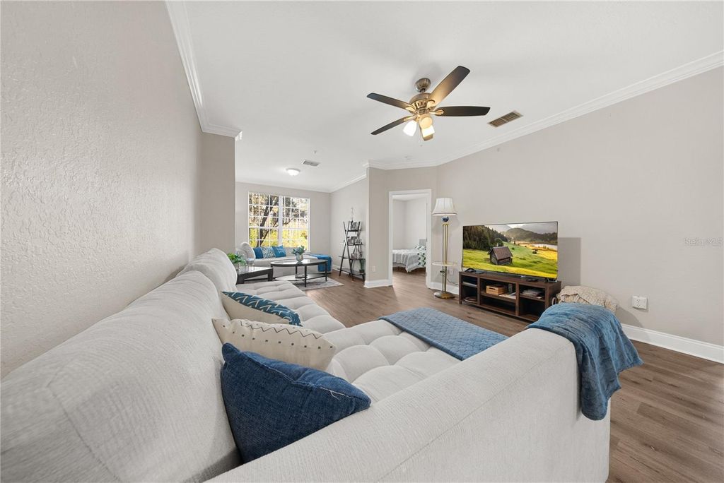 Image 11 of property listing at 3307 S KIRKMAN ROAD 129, Orlando, FL 32811