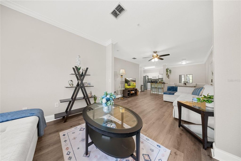 Image 13 of property listing at 3307 S KIRKMAN ROAD 129, Orlando, FL 32811