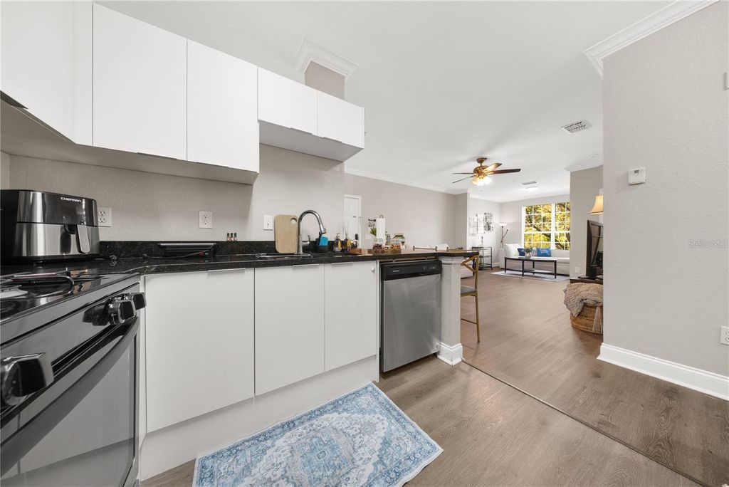 Image 21 of property listing at 3307 S KIRKMAN ROAD 129, Orlando, FL 32811