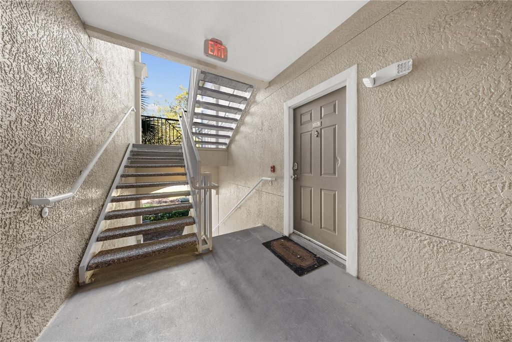 Image 38 of property listing at 3307 S KIRKMAN ROAD 129, Orlando, FL 32811