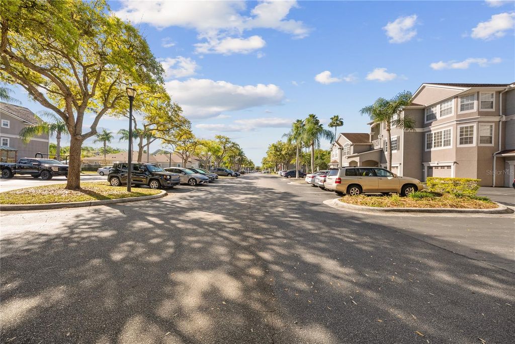 Image 43 of property listing at 3307 S KIRKMAN ROAD 129, Orlando, FL 32811