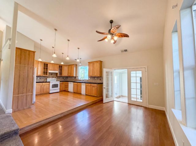 8233 Fair Way, Citrus Heights, CA 95610