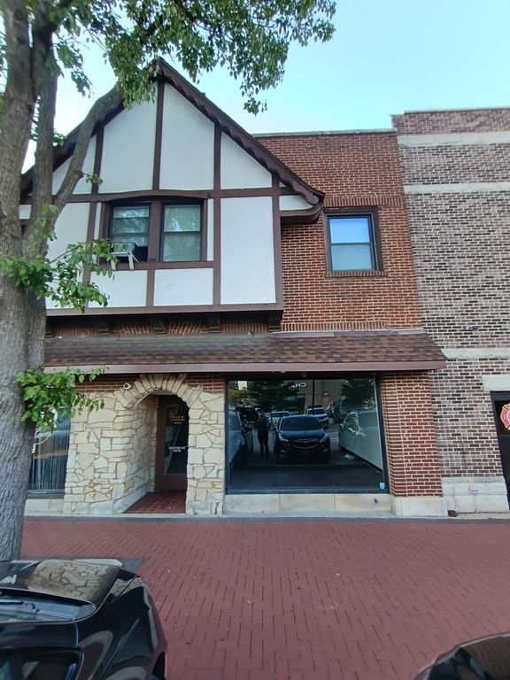 6 W Busse Avenue, Mount Prospect, IL 60056 — photo 2