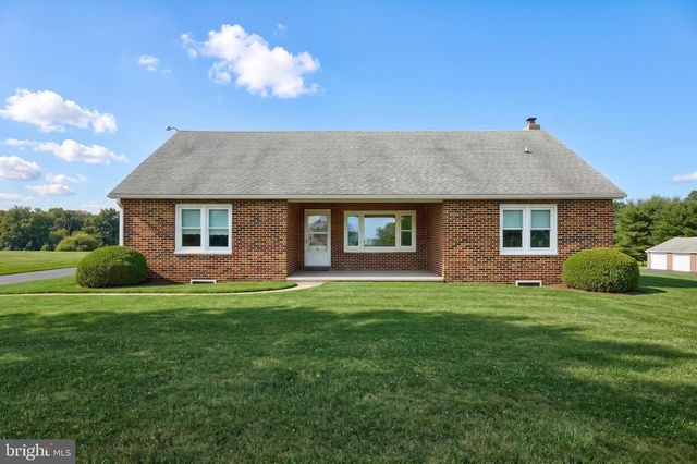2056 BRIDGEVIEW RD, New Freedom, PA 17349