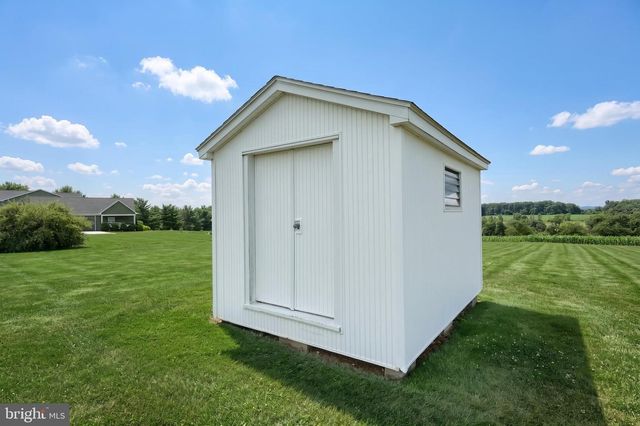 2056 BRIDGEVIEW RD, New Freedom, PA 17349
