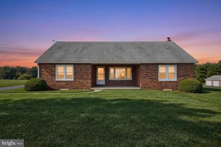 2056 BRIDGEVIEW RD, New Freedom, PA 17349