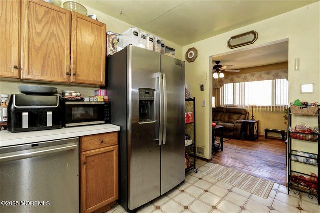 516 Poplar Street, Lakehurst, NJ 08733