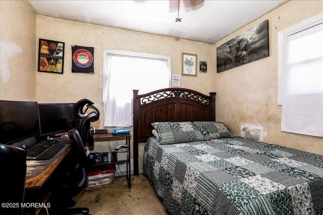 516 Poplar Street, Lakehurst, NJ 08733