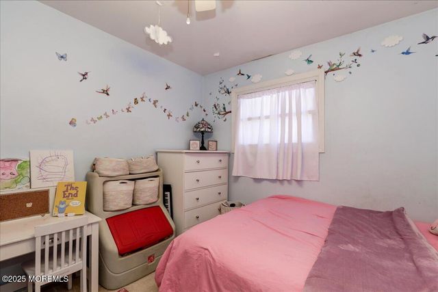 516 Poplar Street, Lakehurst, NJ 08733