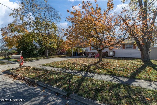 516 Poplar Street, Lakehurst, NJ 08733