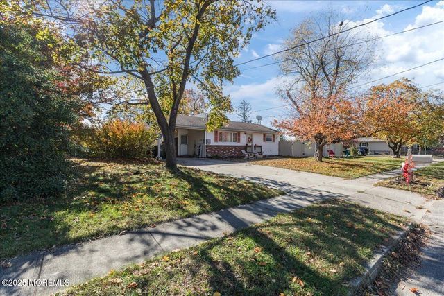 516 Poplar Street, Lakehurst, NJ 08733
