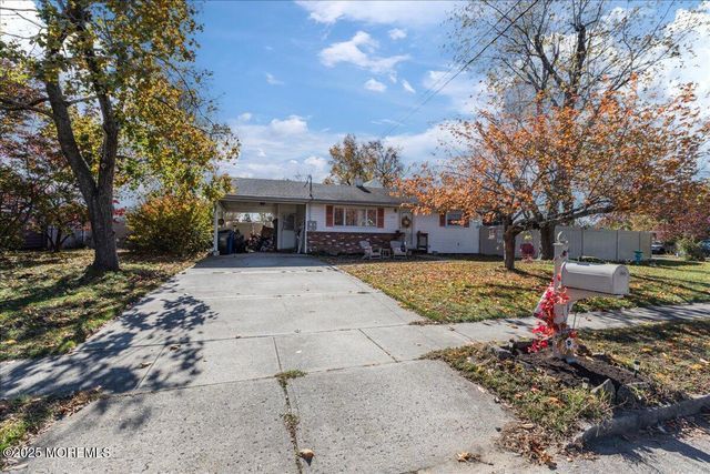 516 Poplar Street, Lakehurst, NJ 08733