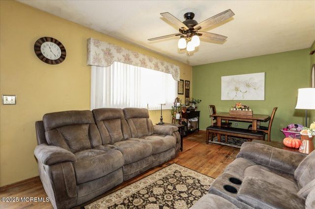 516 Poplar Street, Lakehurst, NJ 08733