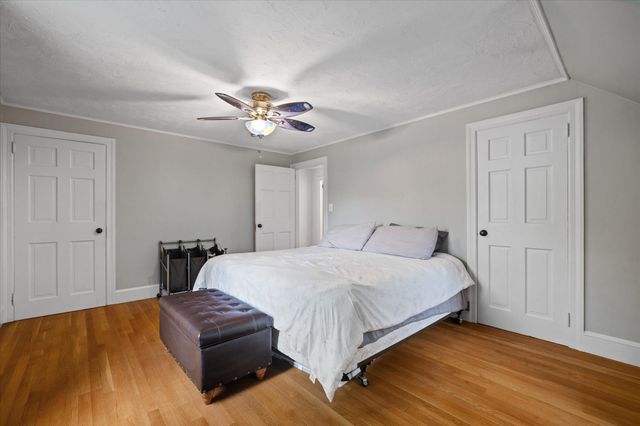 5 Field St, Auburn, MA 01501