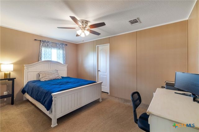 262 County Road 150, Hallettsville, TX 77964