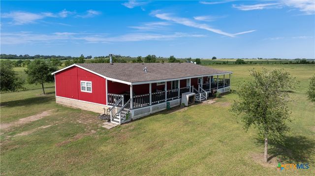 262 County Road 150, Hallettsville, TX 77964