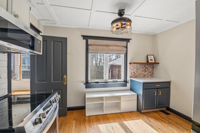 1110 S WEBSTER AVENUE, Green Bay, WI 54301