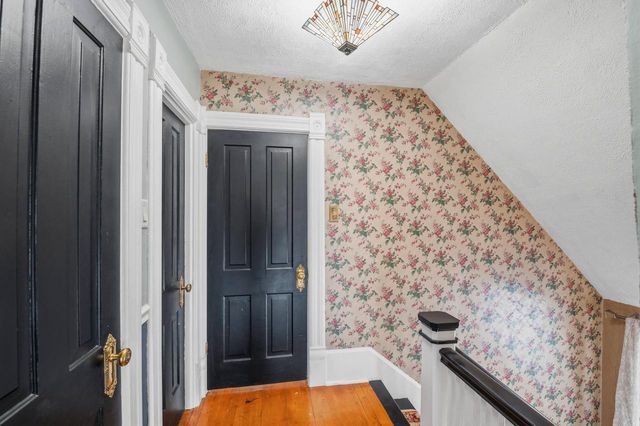 1110 S WEBSTER AVENUE, Green Bay, WI 54301
