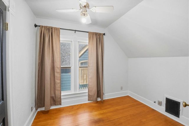 1110 S WEBSTER AVENUE, Green Bay, WI 54301