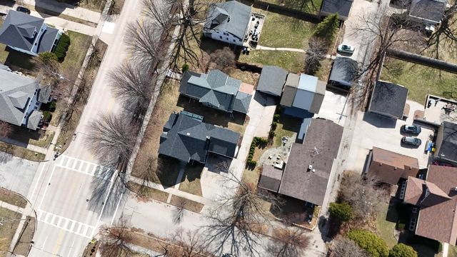 1110 S WEBSTER AVENUE, Green Bay, WI 54301