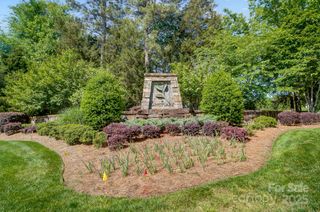 10629 Island Point Road, Charlotte, NC 28278