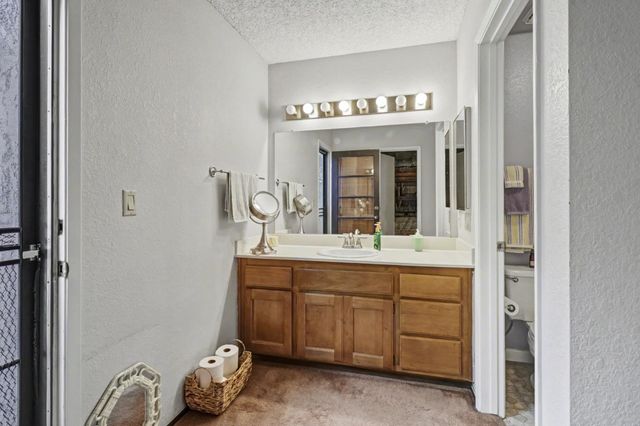 7429 Bestow Way, Sacramento, CA 95842