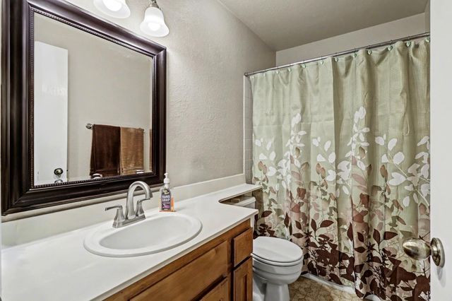 7429 Bestow Way, Sacramento, CA 95842