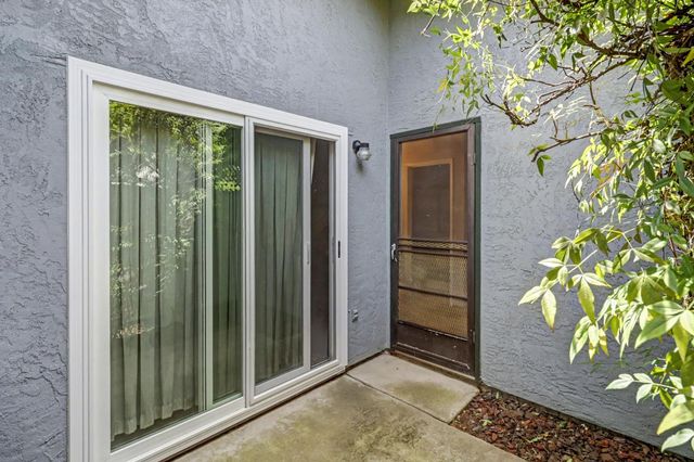 7429 Bestow Way, Sacramento, CA 95842