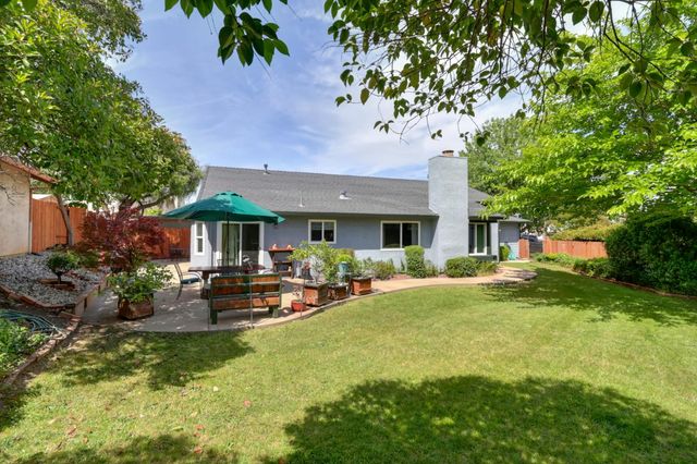 7429 Bestow Way, Sacramento, CA 95842
