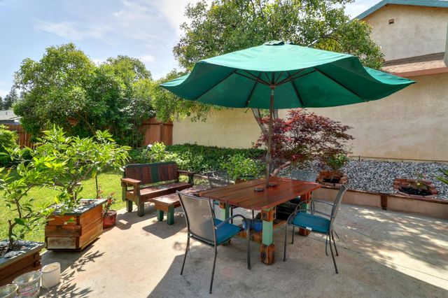 7429 Bestow Way, Sacramento, CA 95842