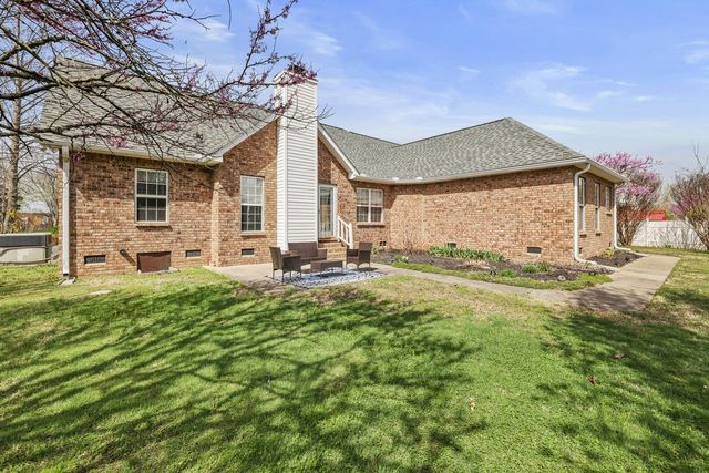 308 Autumn Glen Dr, Murfreesboro, TN 37129