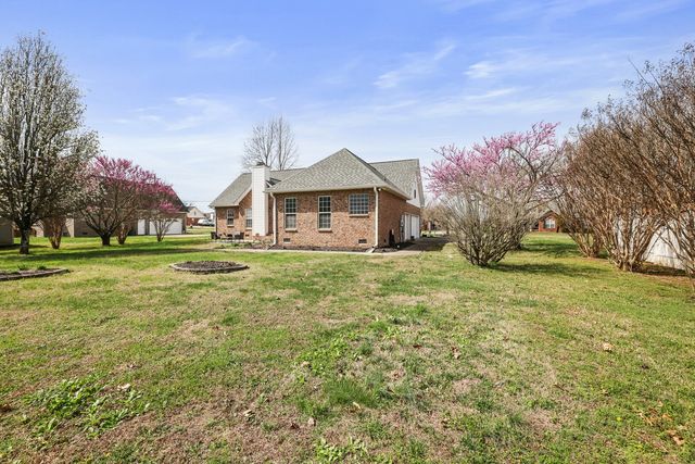 308 Autumn Glen Dr, Murfreesboro, TN 37129