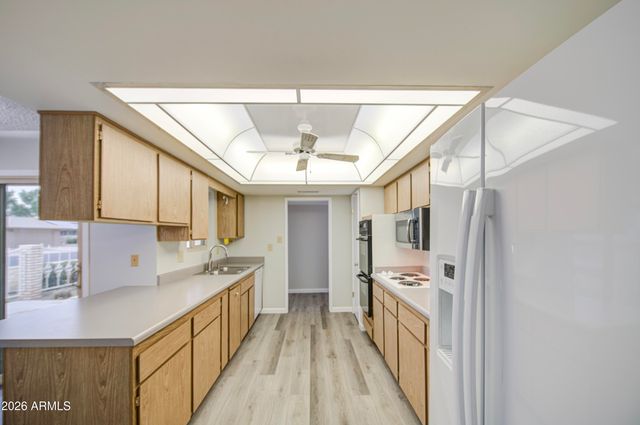 9915 W NEWPORT Drive, Sun City, AZ 85351