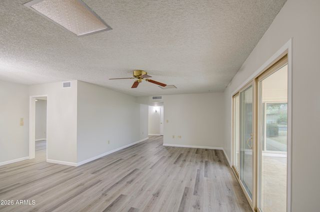 9915 W NEWPORT Drive, Sun City, AZ 85351