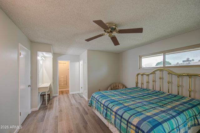 9915 W NEWPORT Drive, Sun City, AZ 85351