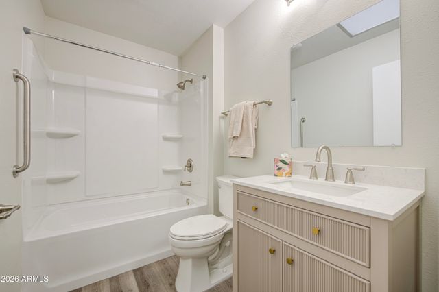 9915 W NEWPORT Drive, Sun City, AZ 85351