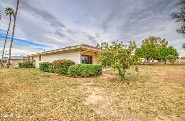 9915 W NEWPORT Drive, Sun City, AZ 85351