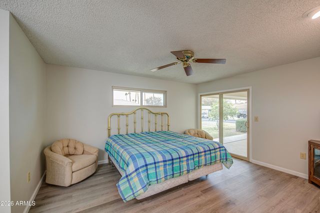 9915 W NEWPORT Drive, Sun City, AZ 85351