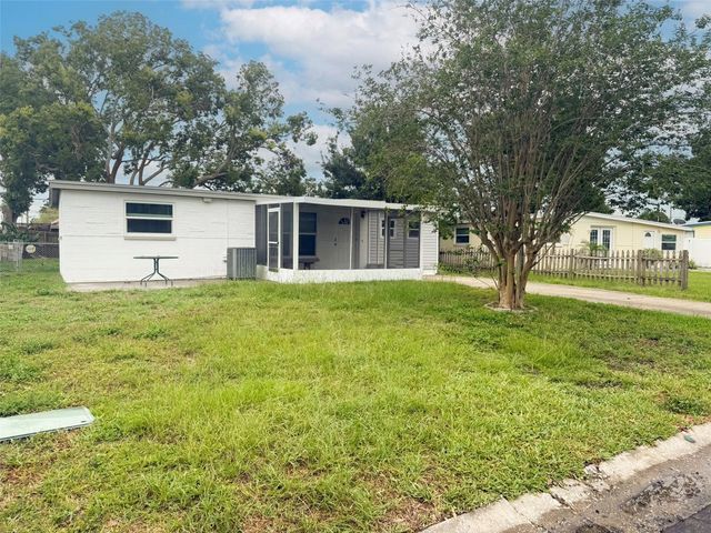 8096 ROSE TERRACE, Seminole, FL 33777