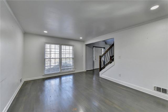 525 ABERNATHY Road, Sandy Springs, GA 30328