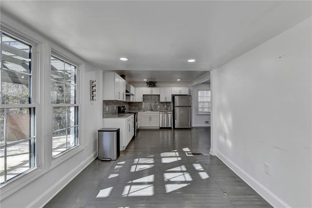 525 ABERNATHY Road, Sandy Springs, GA 30328