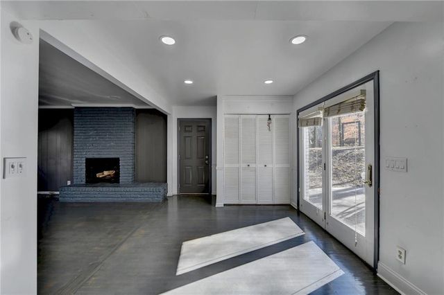 525 ABERNATHY Road, Sandy Springs, GA 30328