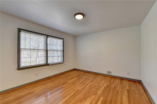 525 ABERNATHY Road, Sandy Springs, GA 30328