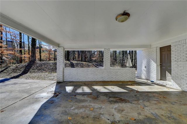 525 ABERNATHY Road, Sandy Springs, GA 30328