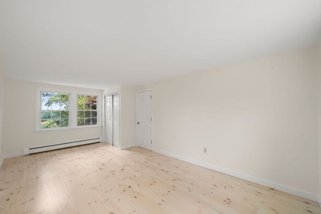 32 Grandview Dr, Plymouth, MA 02360