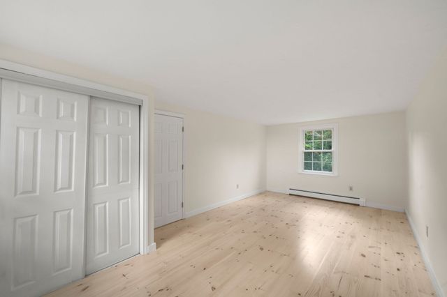 32 Grandview Dr, Plymouth, MA 02360