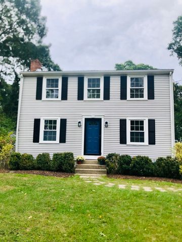 32 Grandview Dr, Plymouth, MA 02360