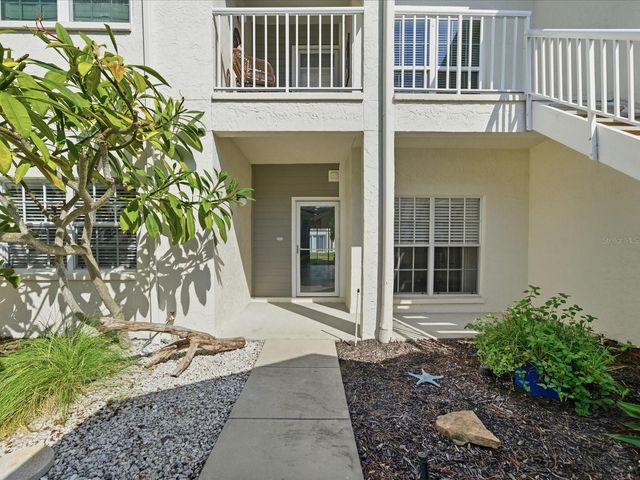 11510 SHIPWATCH DRIVE 1372, Largo, FL 33774