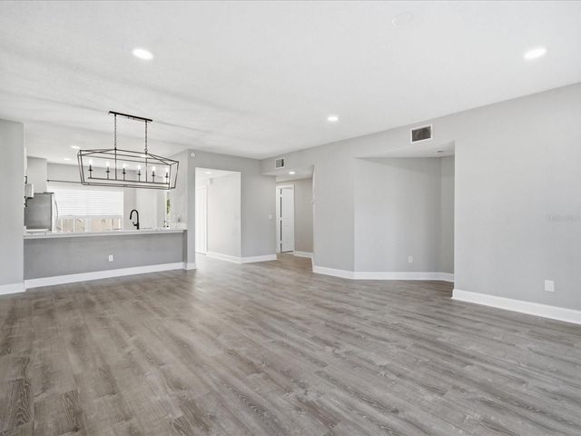 11510 SHIPWATCH DRIVE 1372, Largo, FL 33774